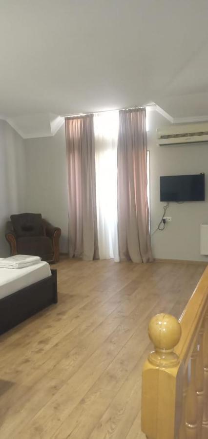 Hotel Sachveno Тбилиси Екстериор снимка