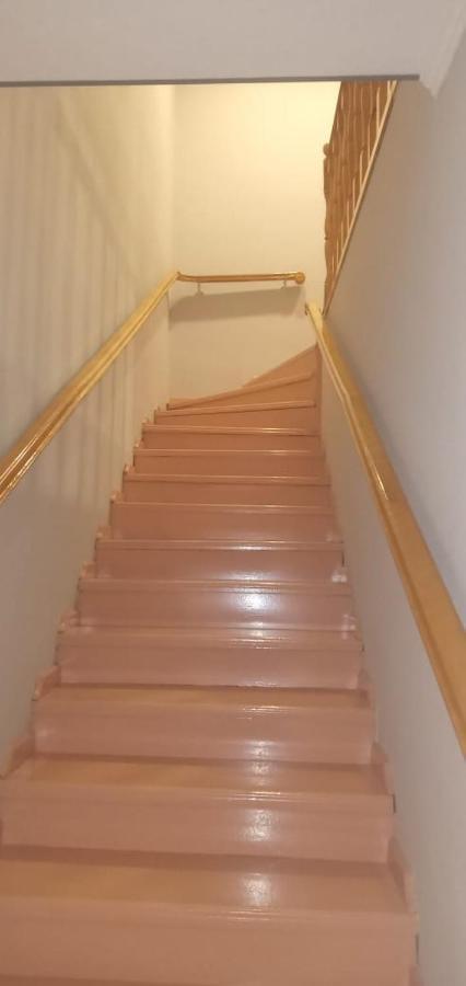 Hotel Sachveno Тбилиси Екстериор снимка