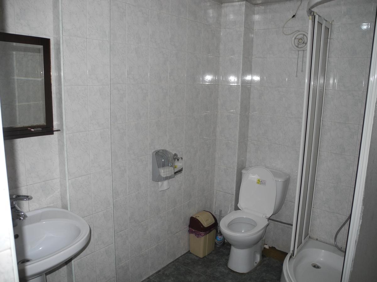 Hotel Sachveno Тбилиси Екстериор снимка
